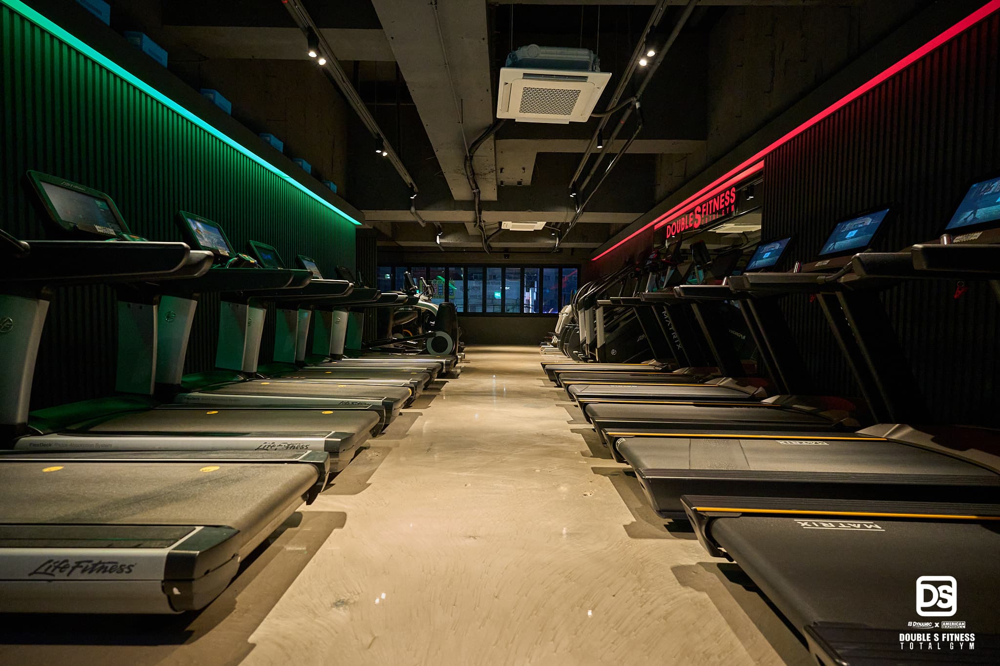 영상 서비스 Section 상세 이미지 1